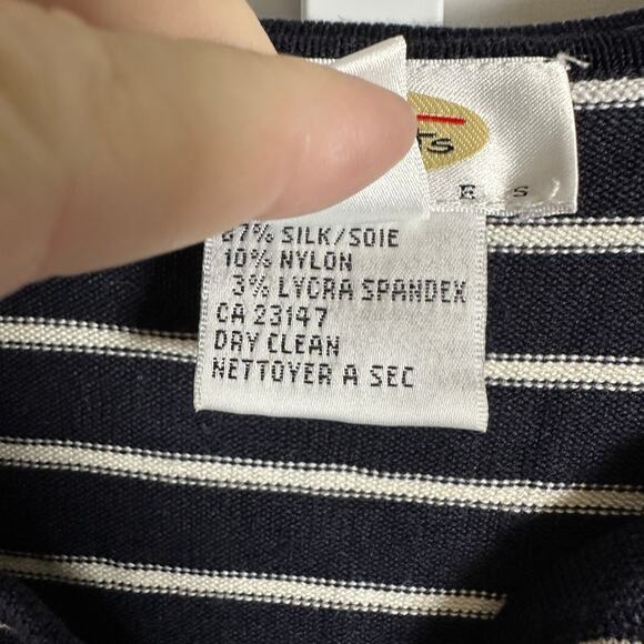 Talbots Navy Cream Striped Silk Long Sleeved Sweater S Petite Classic Preppy - Picture 3 of 6
